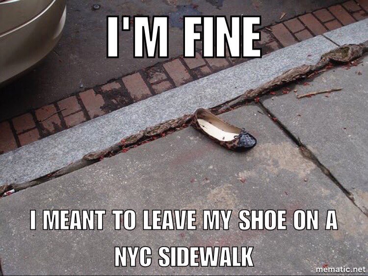 hillary-clinton-sidewalk-shoe